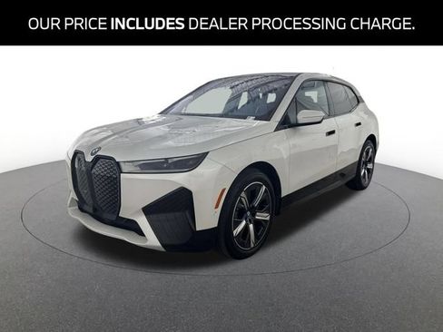 Certified 2024 BMW iX xDrive50 w/ Premium Package AWD/4WD image 1