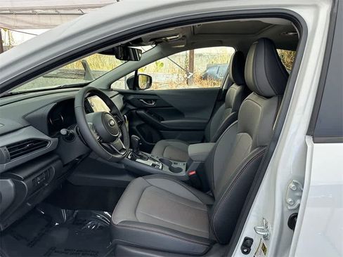 New 2025 Subaru Crosstrek 2.5i Limited w/ Popular Package #3A image 2