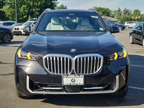 Certified 2024 BMW X5 xDrive50e w/ Executive Package AWD/4WD image 2