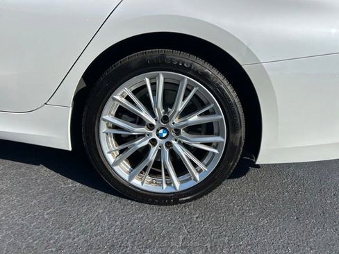 Used 2023 BMW 330i Sedan w/ Driving Assistance Package RWD image 10