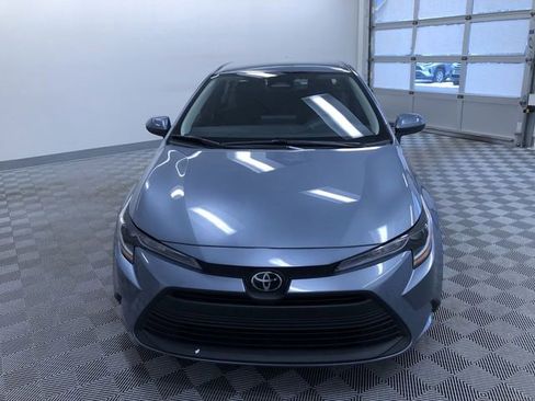 Used 2025 Toyota Corolla LE image 14