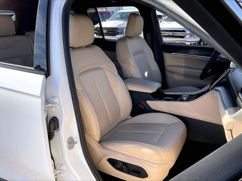 Used 2024 Jeep Grand Cherokee Limited w/ Trailer Tow Package image 8