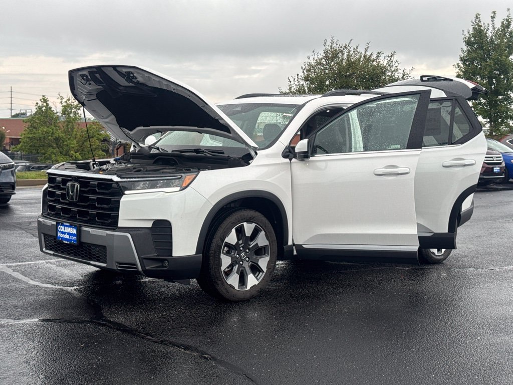 Used 2026 Honda Pilot Elite image 21