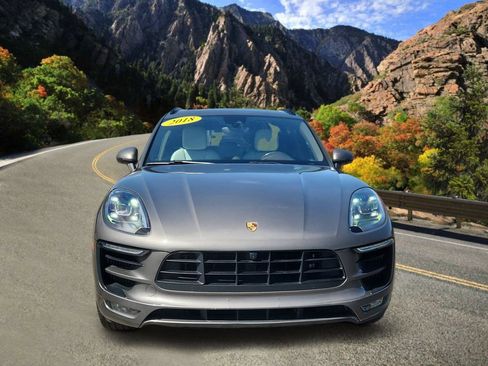 Used 2018 Porsche Macan GTS AWD/4WD image 6