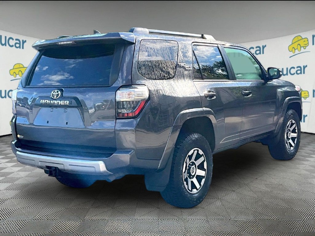 Used 2023 Toyota 4Runner TRD Off-Road Premium w/ Moonroof Package AWD/4WD image 6