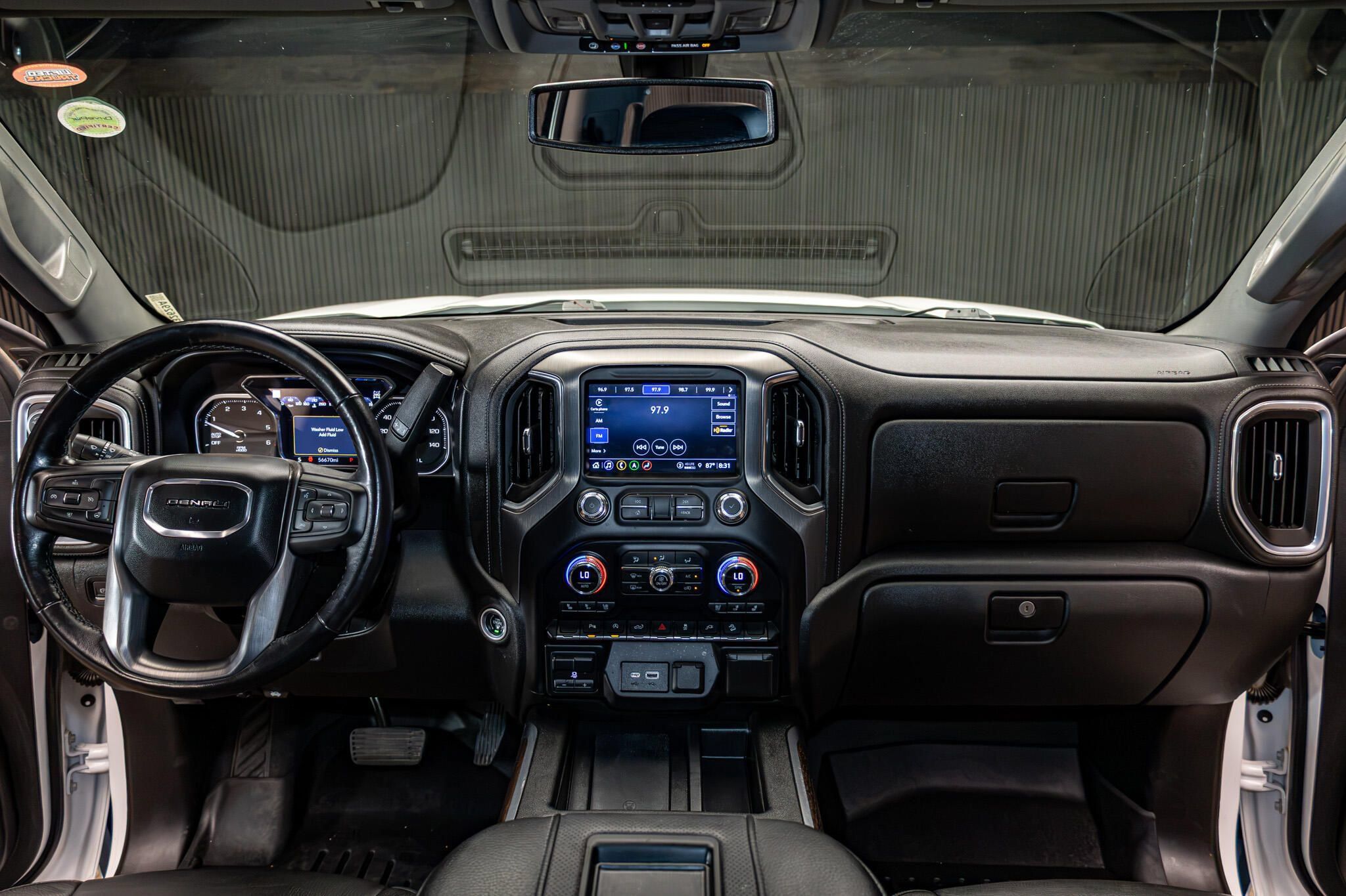 Used 2021 GMC Sierra 1500 Denali AWD/4WD image 17