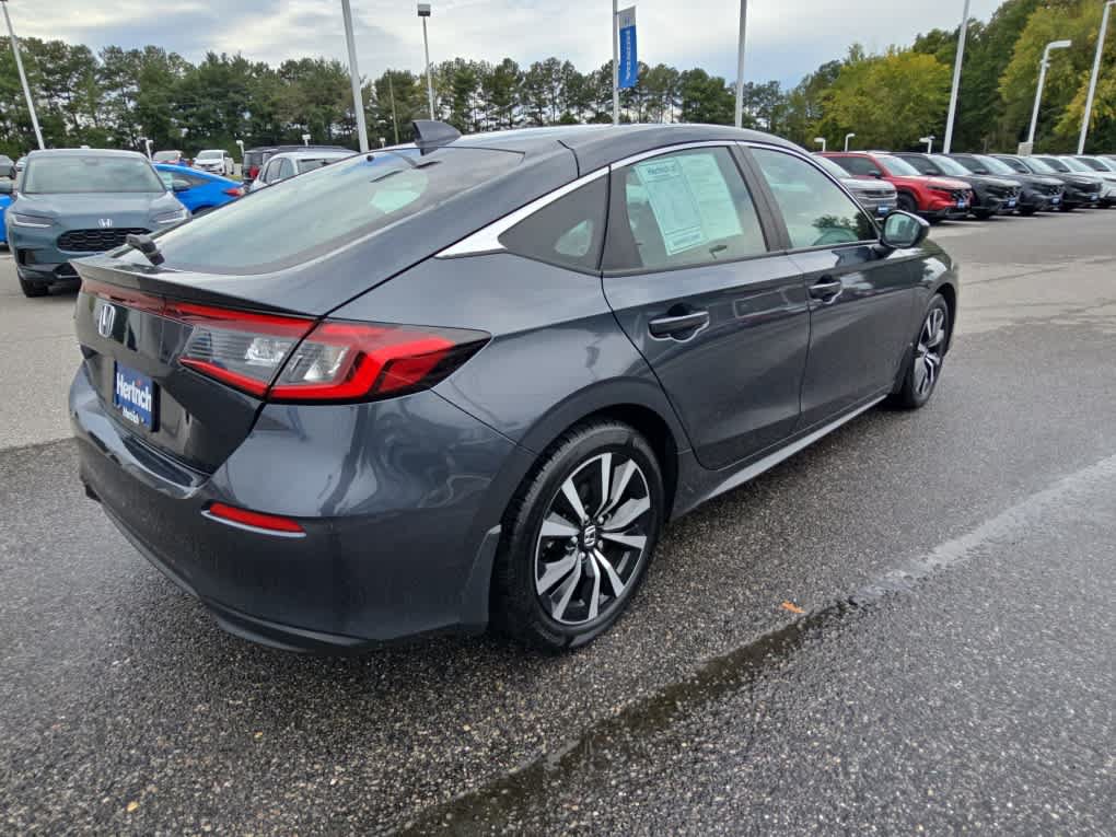 Used 2024 Honda Civic EX-L image 6