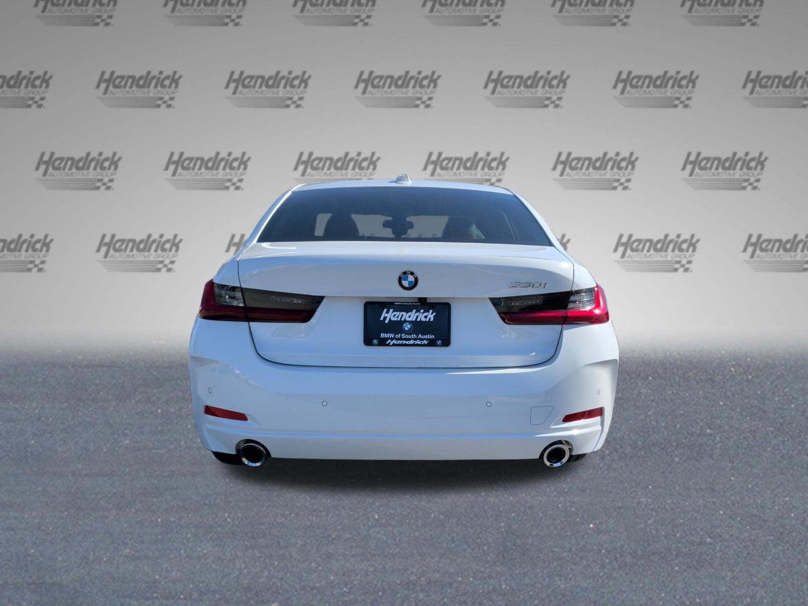 Used 2026 BMW 330i Sedan w/ Premium Package RWD image 8