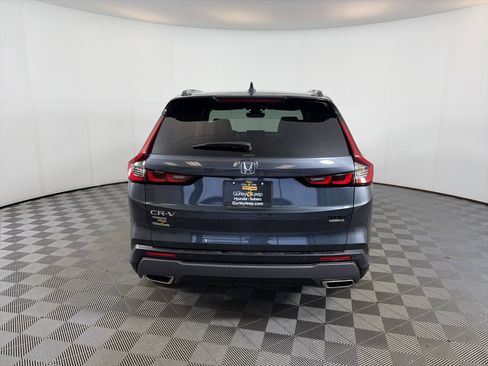 Used 2024 Honda CR-V Sport Touring image 9