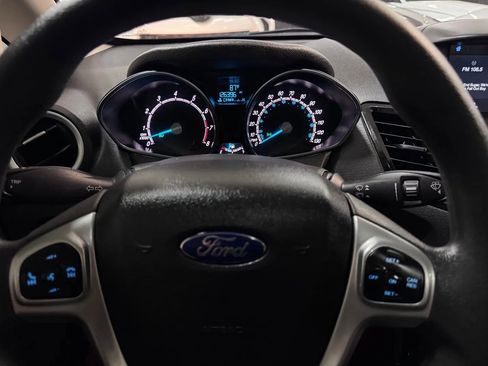 Used 2017 Ford Fiesta SE w/ Equipment Group 201A FWD image 13