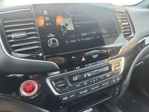 Used 2020 Honda Passport Elite image 13