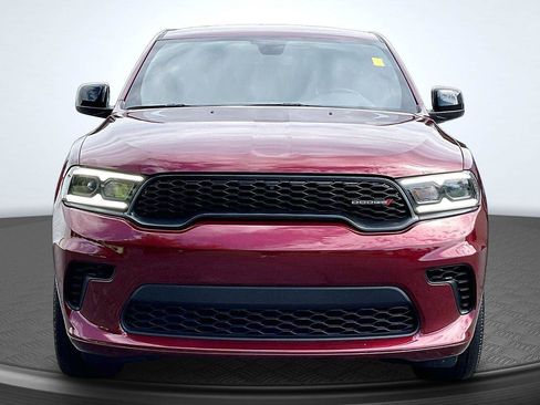 Used 2025 Dodge Durango GT AWD/4WD image 3