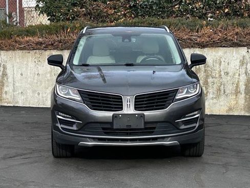 Used 2018 Lincoln MKC Select w/ Select Plus Package image 8