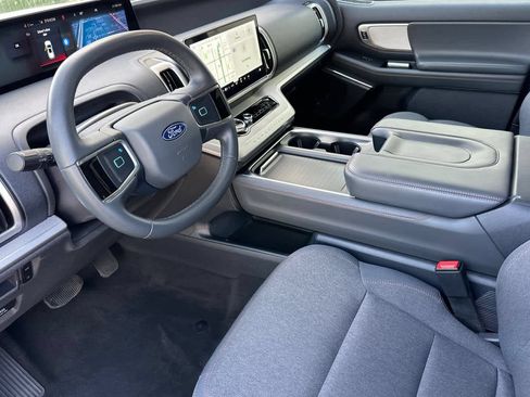 Certified 2025 Ford Expedition Max Active RWD image 12