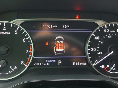 Certified 2024 Nissan Pathfinder SV FWD image 22