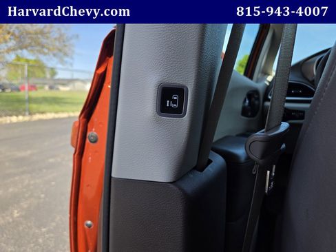 Used 2018 Chrysler Pacifica Touring-L Plus w/ Advanced Safetytec Group FWD image 34