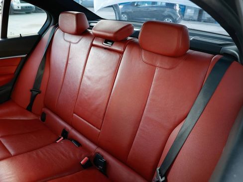 Used 2017 BMW 340i Sedan image 15