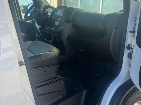 Used 2023 RAM ProMaster 2500 image 19