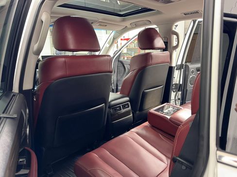 Used 2016 Lexus LX 570 LX 570 Sport Utility 4D image 21