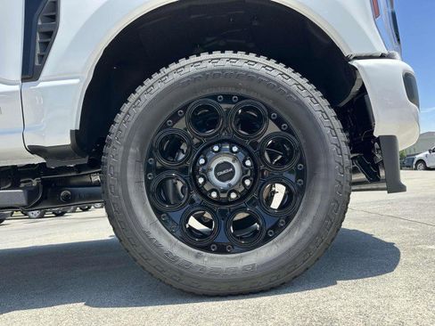New 2025 Ford F250 XLT w/ Black Appearance Package image 12