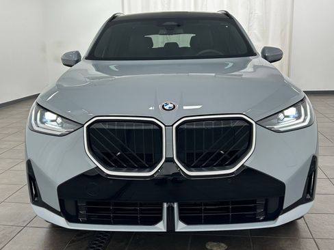 Used 2025 BMW X3 xDrive30i w/ M Sport Package AWD/4WD image 7