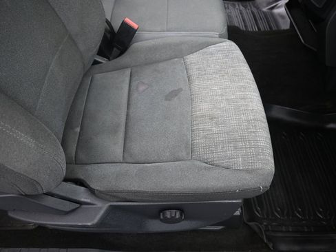 Used 2022 Ford F150 XLT image 32