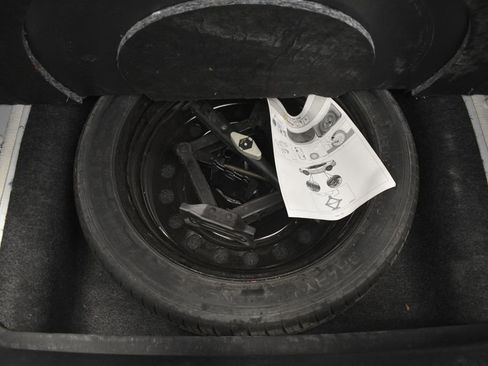 Used 2015 Chrysler 200 S w/ Navigation & Sound Group I image 25