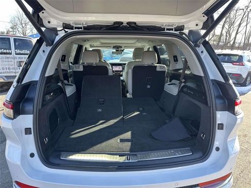 Certified 2021 Jeep Grand Cherokee L Overland w/ Luxury Tech Group IV image 29