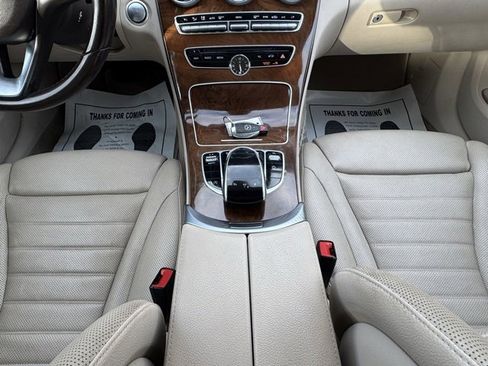 Used 2015 Mercedes-Benz C 300 4MATIC Sedan image 21