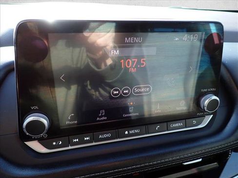 Used 2021 Nissan Rogue SV AWD/4WD image 24