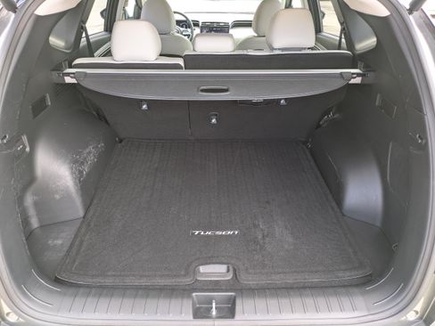 Certified 2022 Hyundai Tucson Limited w/ Cargo Package FWD image 10