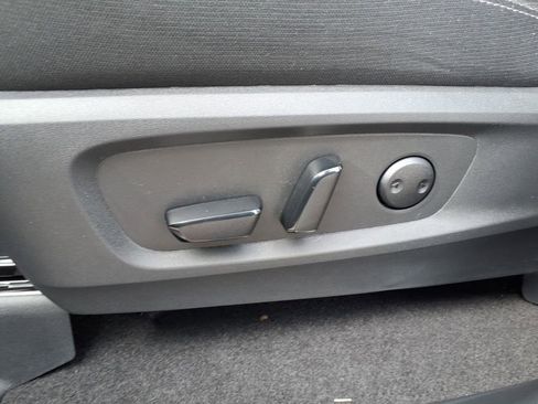 New 2026 Nissan Pathfinder SV image 25