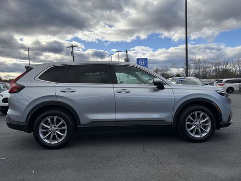 Certified 2023 Honda CR-V EX image 5