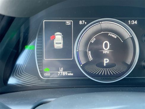 Certified 2025 Lexus ES 300h w/ Premium Package image 14