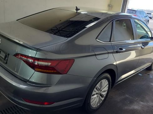 Used 2019 Volkswagen Jetta S FWD image 3
