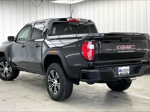 New 2025 GMC Canyon AT4 w/ Off-Road Front Bumper Package AWD/4WD image 5