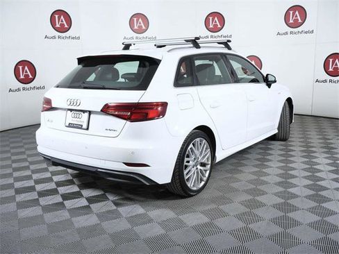 Used 2018 Audi A3 e-tron Premium Plus w/ Technology Package image 8