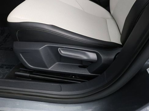 Used 2020 Volkswagen Jetta R-Line image 9