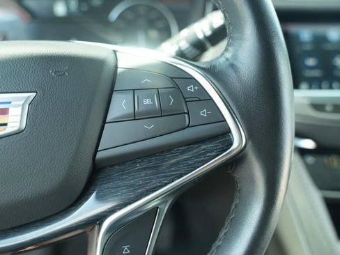 Used 2023 Cadillac XT5 Premium Luxury AWD/4WD image 33