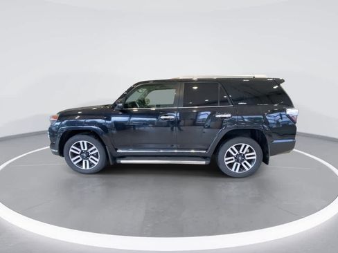 Used 2017 Toyota 4Runner Limited AWD/4WD image 5