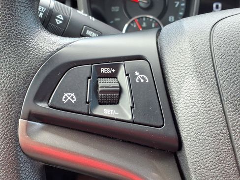 Used 2016 Chevrolet Malibu LT FWD image 16