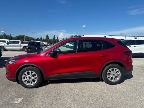 Used 2025 Ford Escape Active w/ Tech Pack #1 FWD image 8