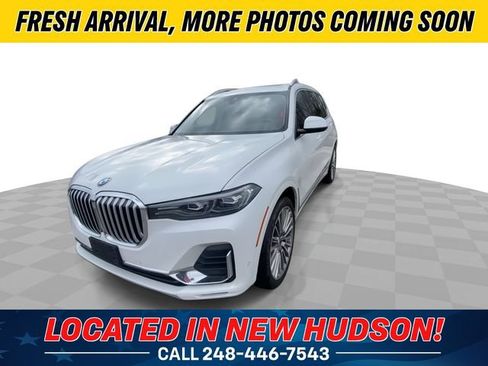 Used 2022 BMW X7 xDrive40i w/ Premium Package AWD/4WD image 6
