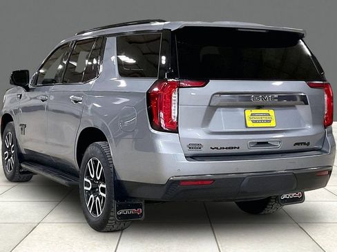 Used 2023 GMC Yukon AT4 w/ Technology Package AWD/4WD image 11