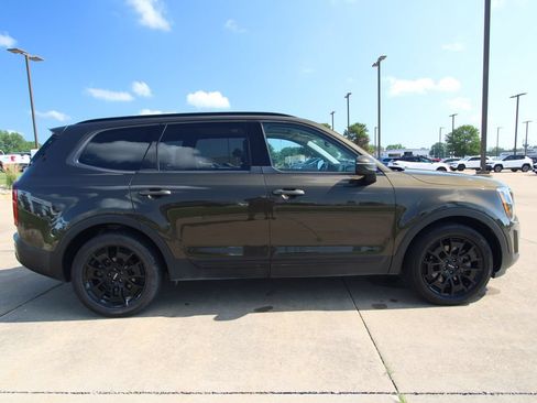 Used 2022 Kia Telluride EX w/ EX Premium Package AWD/4WD image 4