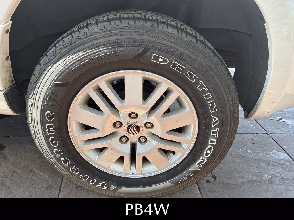 Used 2005 Mercury Mariner Premier FWD image 13