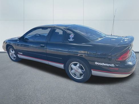 Used 1995 Chevrolet Monte Carlo Z34 image 2