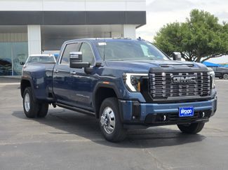 New 2026 GMC Sierra 3500 Denali Ultimate AWD/4WD video 2