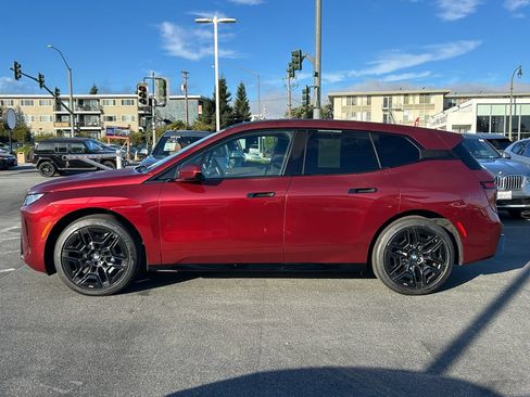 Used 2026 BMW iX xDrive45 w/ M Sport Package AWD/4WD image 2