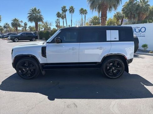 Used 2023 Land Rover Defender 110 V8 image 9